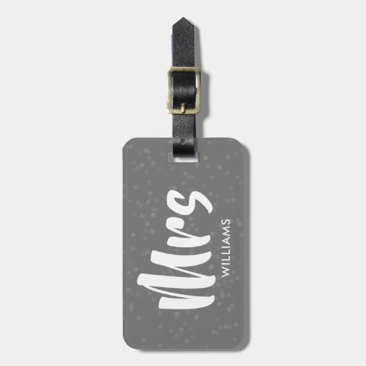 Gepersonaliseerde Silver Stardust Confetti Mrs. Bagagelabel (Voorkant verticaal)