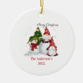 Gepersonaliseerde Snowmen Gnomes Kerstmis Keramisch Ornament (Voorkant)
