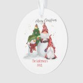 Gepersonaliseerde Snowmen Gnomes Kerstmis Ornament (voorkant)