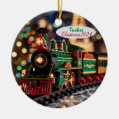 Gepersonaliseerde Speelgoed kersttrein Keramisch Ornament (Voorkant)