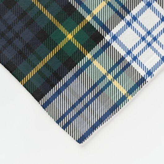 Gepersonaliseerde speldenliefhebber Tartan Clan Go Fleece Deken (Hoek)