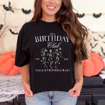 Gepersonaliseerde Spooky Halloween Groep Verjaarda T-shirt<br><div class="desc">Maak je oktober verjaardag onvergetelijk met ons gepersonaliseerde Spooky Halloween Group Verjaardagsfeestje T-Shirt! Met een feestelijk ontwerp van dansende skeletten is dit shirt ideaal voor iedereen die van het spookachtige seizoen houdt. Personaliseer elk shirt met de leeftijd van de verjaardagspersoon en de naam van uw groep om een unieke en...</div>