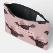 Gepersonaliseerde Spooky Schattigee Bat Cupcake Pa Etui (Open)