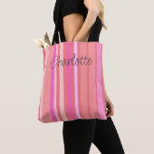 Gepersonaliseerde stijlvolle roze strepen tote bag (Dichtbij)