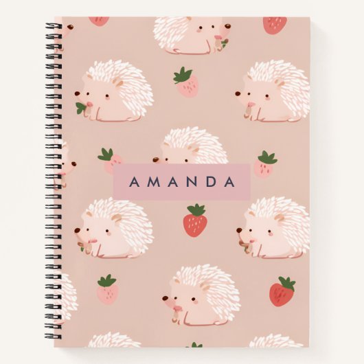 Gepersonaliseerde Sweet Hedgehog & Strawberry Patt Notitieboek (Voorkant)