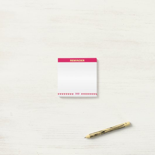 Gepersonaliseerde takenlijst op zilvergrijs & bord post-it® notes (Op bureau)