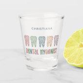 Gepersonaliseerde Tandhygiëniste Leopard Print tan Shot Glas (Voorkant)