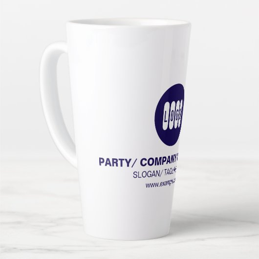 Gepersonaliseerde tekst of ontwerp latte mok (Linkerhoek)