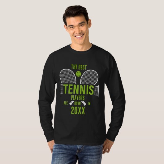 Gepersonaliseerde Tennis Geboorte Jaar Naam Verjaa T-shirt (Voorkant volledig)