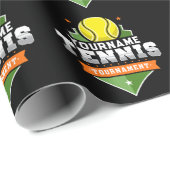 Gepersonaliseerde Tennisser NAAM Varsity Toernooi Cadeaupapier (Rol Hoek)