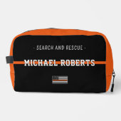 Gepersonaliseerde Thin Oranje Line Flag Search Res Toilettasje (Voorkant)