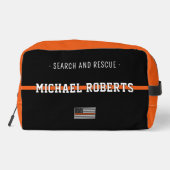 Gepersonaliseerde Thin Oranje Line Flag Search Res Toilettasje (Achterkant)