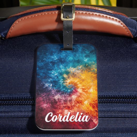 Gepersonaliseerde Tie Dye Bagagelabel met aangepas (Voorkant Insitu 2)