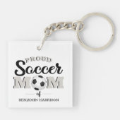 Gepersonaliseerde Trots Voetbalmoeder Sleutelhanger (Achterkant)