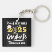 Gepersonaliseerde Trotse Familie Afstuderen Klasse Sleutelhanger (Achterkant)