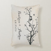 Gepersonaliseerde trouwdatum Jubileum Tortelduifje Decoratief Kussen (Voorkant(Verticaal))