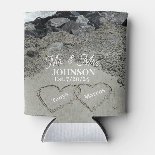 Gepersonaliseerde twee harten in het zand blikjeskoeler (Voorkant)