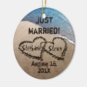 Gepersonaliseerde twee harten in het zand Ornament (Links)