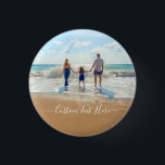 Gepersonaliseerde uw foto Button met aangepaste te<br><div class="desc">Aangepaste foto en tekst Buttonnen - Uniek uw eigen ontwerp - Gepersonaliseerde familie / vrienden of persoonlijke Button cadeau - Voeg Jouw tekst en foto toe - Vergroot en verplaats onderdelen met de tool ! Lettertypen / grootte / ! kiezen Succes - wees blij:)</div>