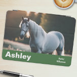 Gepersonaliseerde uw huisdier foto paard aangepast iPad air cover<br><div class="desc">Deze stijlvolle iPad Air cover kan worden aangepast met uw foto van uw favoriete dier of huisdier Klik op. 'Personaliseer' om uw eigen keuze van de cover foto, de naam van uw paard, en uw eigen naam (of de naam van de ontvanger) toe te voegen. De stijlvolle en eenvoudige hoes...</div>