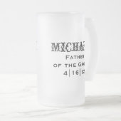 Gepersonaliseerde vader van de Groom-Mok Matglas Bierpul (Voorkant rechts)