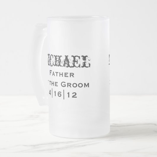 Gepersonaliseerde vader van de Groom-Mok Matglas Bierpul (Voorkant links)