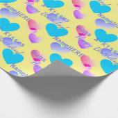 Gepersonaliseerde Verjaardag Harten Knuffels & Kus Cadeaupapier (Hoek)