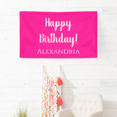 Gepersonaliseerde verjaardag Hot Pink Happy Birthd Spandoek (Insitu)