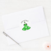 Gepersonaliseerde Verjaardag Kikker op een Lily Pa Ronde Sticker (Envelop)