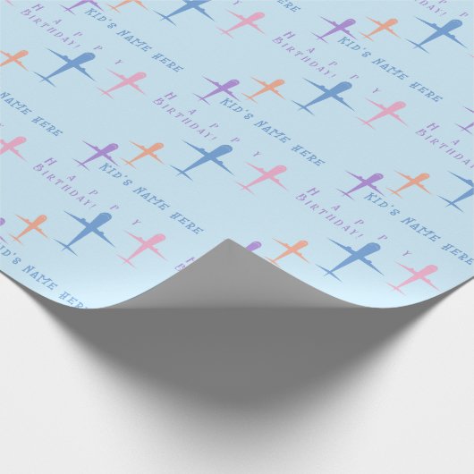 Gepersonaliseerde Verjaardag Kleurrijke Vliegtuige Cadeaupapier (Hoek)