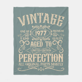 Gepersonaliseerde verjaardagswhiskey label thema fleece deken