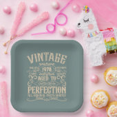 Gepersonaliseerde verjaardagswhiskey label thema papieren bordje (Feest)