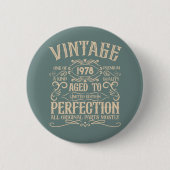 Gepersonaliseerde verjaardagswhiskey label thema ronde button 5,7 cm (Voorkant)