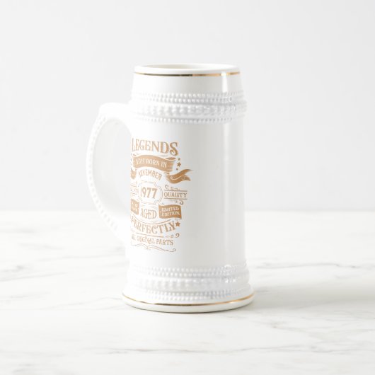 Gepersonaliseerde  verjaardagswhiskey thema bierpul (Voorkant links)