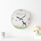 Gepersonaliseerde veulen en vlinder wandklok (Huis)