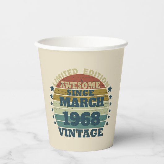 Gepersonaliseerde vijfenvijftig  55ste verjaardag papieren bekers (Voorkant)