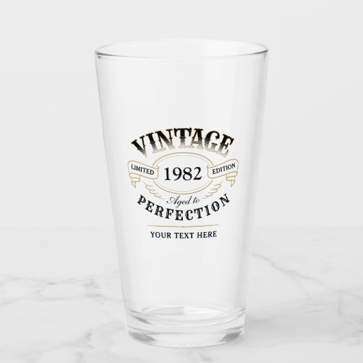 Gepersonaliseerde Vintage verouderd tot perfecte g Glas (Voorkant)