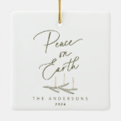 Gepersonaliseerde Vrede op Aarde Kerstmis Keramisch Ornament (Achterkant)