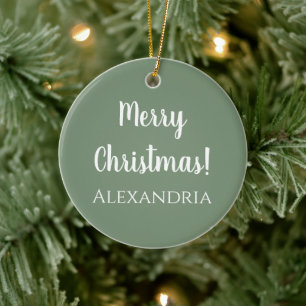 Gepersonaliseerde Vrolijk Kerstfeest Sage Groen Keramisch Ornament
