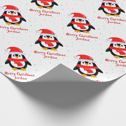Gepersonaliseerde Vrolijke Kerstmis Pinguïn Santa  Cadeaupapier (Hoek)