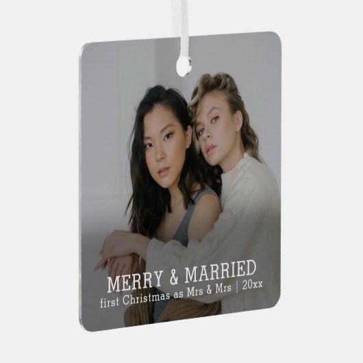 Gepersonaliseerde vrolijkheid en getrouwde Kerstmi Metalen Ornament (Voorkant Rechts)