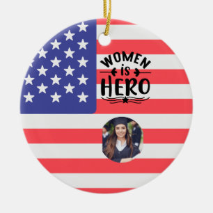 Gepersonaliseerde vrouwen zijn helden keramisch ornament