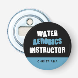 Gepersonaliseerde wateraerobics-instructeur button flesopener
