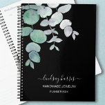 Gepersonaliseerde Waterverf Eucalyptus Juwelier 20 Planner<br><div class="desc">Deze planner is versierd met waterverf eucalyptusbladeren op een zwarte achtergrond. Gemakkelijk aan te passen. Originele Waterverf © Michele Davies.</div>