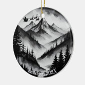 Gepersonaliseerde Waterverf Santa over Mountains Keramisch Ornament (Links)