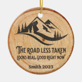 Gepersonaliseerde weg Minder gereisd Kerstmis Keramisch Ornament (Voorkant)