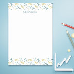 gepersonaliseerde wetenschapsbiologie post-it® notes<br><div class="desc">Cute personalized notitieblok met moleculen van verschillende kleuren in blauw en geel. De tekst kan worden aangepast. Voeg uw eigen bericht toe en/of pas verder aan. Ideaal geschenk voor wetenschappers,  onderzoekers,  wetenschapsstudenten,  enz. Ontworpen door: Patricia Alvarez.</div>