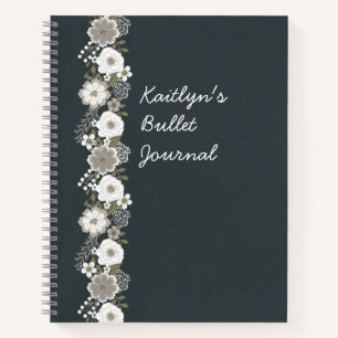 Gepersonaliseerde White Flowers Bullet Journal Notitieboek