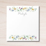 Gepersonaliseerde wilde bloem notitieblok<br><div class="desc">Dit bloemige Notitieblok heeft delicate waterverf wilde bloemen en gebladerte in pastelkleuren,  gecombineerd met stijlvolle scripttypografie. Gemakkelijk aan te passen. Originele Waterverf © Michele Davies.</div>
