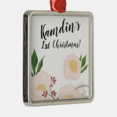 Gepersonaliseerde witte bloemen op wit metalen ornament (Rechts)